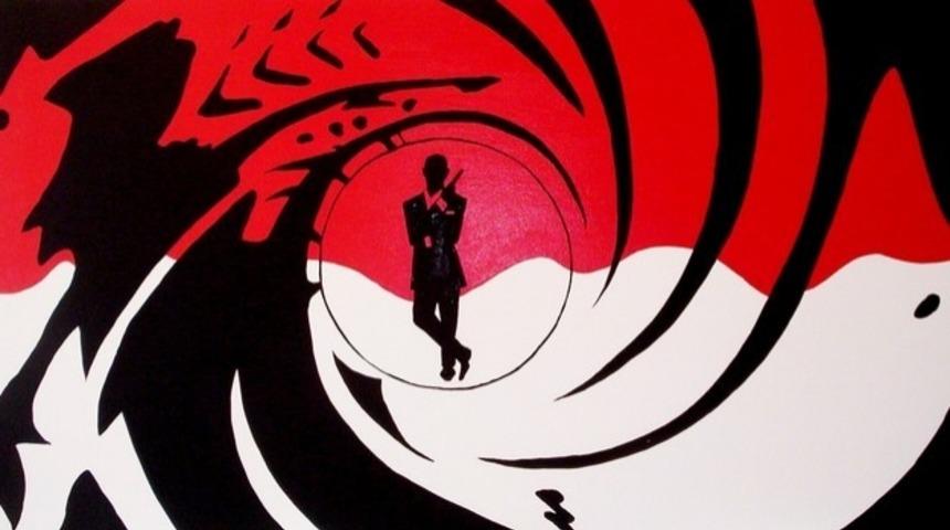 James Bond &Ccedil;izgi Roman Oluyor!