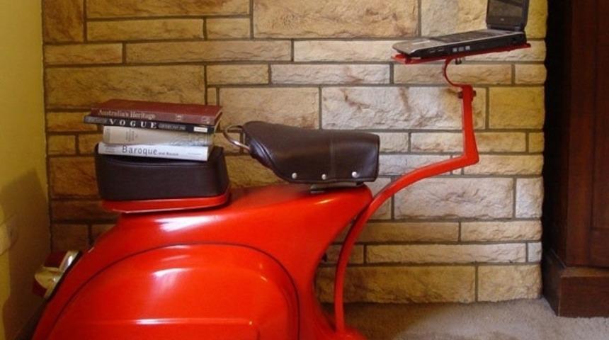 İşleri Daha Az Bunaltıcı Hale Getirecek 17 &Ccedil;alışma Masası