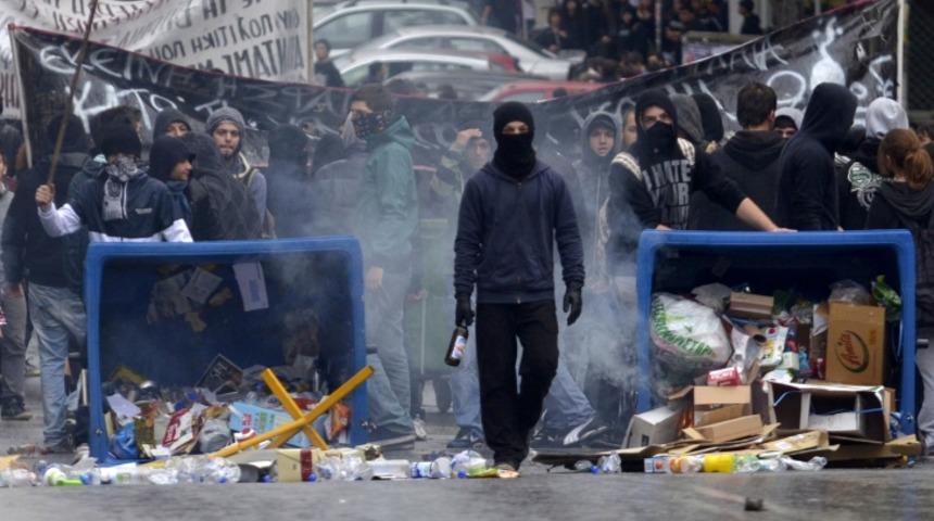 Krizdeki Yunanistan Hakkında Bilmeniz Gereken 9 Ger&ccedil;ek [Video]
