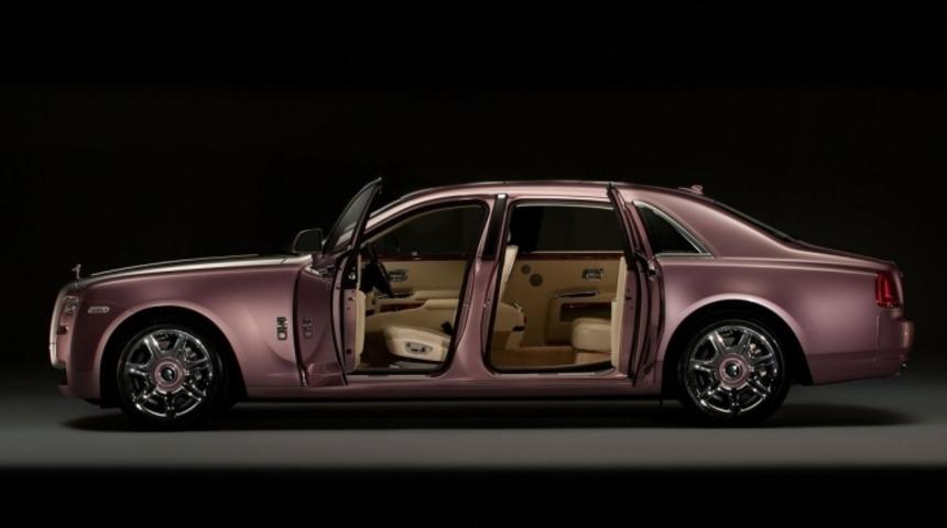 Rolls-Royce'un Arabanızı Kişiselleştirebilmesinin 16 Sıradışı &Ouml;rneği