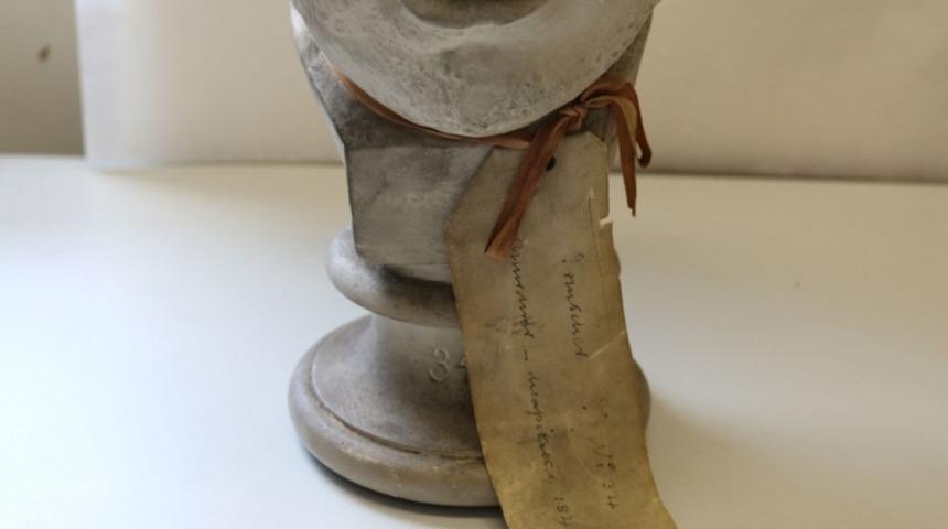 1800'lerin Azılı Katillerinin Kafaları Londra &Uuml;niversitesi'nin Kullanılmayan Deposundan &Ccedil;ıktı!