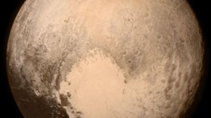 Kendisine Doğru Yaklaşan Uzay Aracı Durmayıp Yanından Ge&ccedil;ince Pl&uuml;ton B&ouml;yle Mi Hissetti?