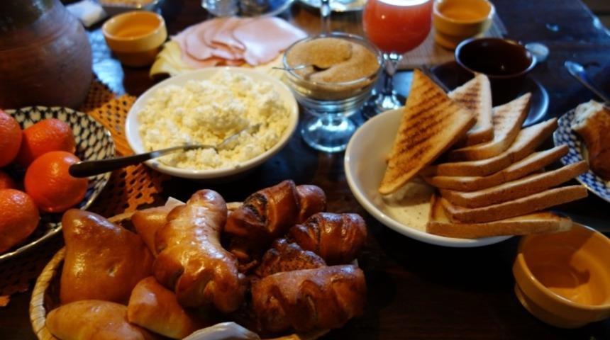 D&uuml;nyanın D&ouml;rt Bir Yanından, Bayram Sabahı Kahvaltımıza Hayatta Rakip Olamayacak 10 Sofra