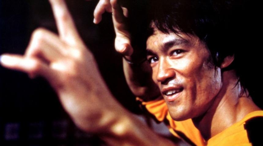 Bruce Lee'nin Hayat Felsefenizi Değiştirebilecek Nitelikteki 10 S&ouml;z&uuml;