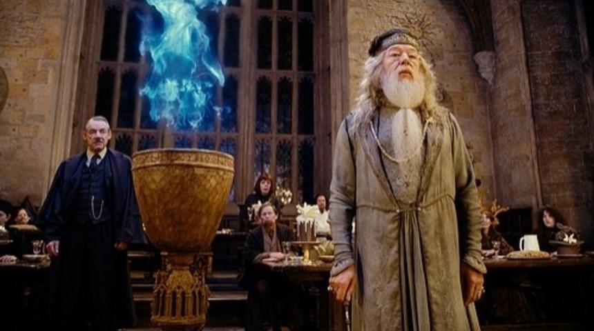 G&ouml;rd&uuml;ğ&uuml;m&uuml;z Anda ''Ay Resmen Sihir!'' Dediğimiz 10 Bilimsel Deney