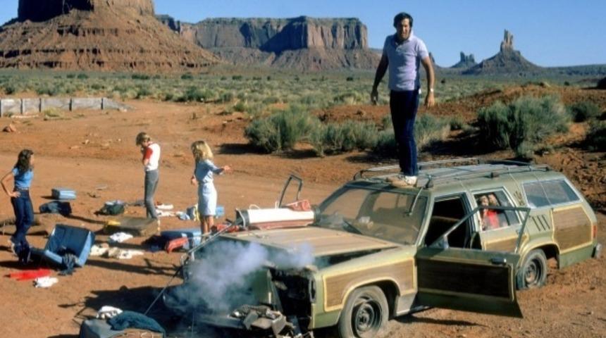 Esmiyorsa Sinema Var: Size Şu Basık Havalarda Bir Nebze Nefes Aldıracak 7 Yaz Tatili Temalı Film