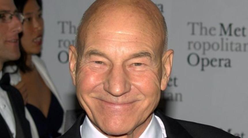 Hem Kel Hem Hollywood Yıldızı Akt&ouml;rler