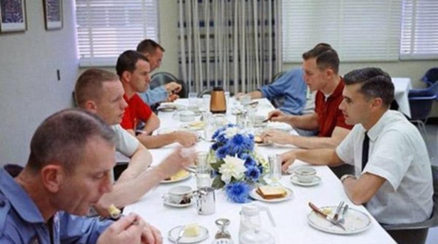 Uzay M&uuml;rettebatının Uzaya Fırlatılma G&uuml;n&uuml;nden &Ouml;nce Ger&ccedil;ekleştirdiği İlgin&ccedil; Rit&uuml;eller