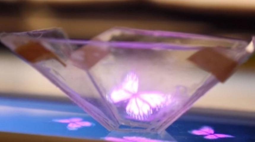 Akıllı Telefonunuzla B&uuml;y&uuml;leyici 3d Hologramlar Yaratabilirsiniz!