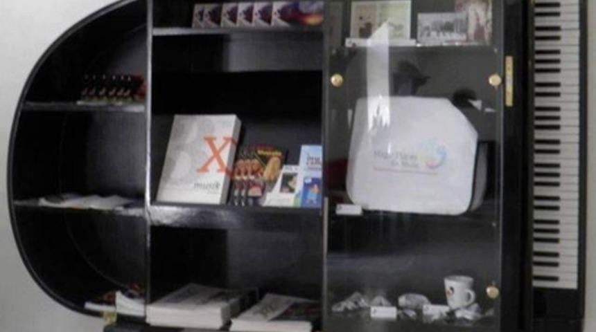 Eskiyen Piyanoyu İşe Yarar Şekilde Yeniden Değerlendirmenin 15 Yaratıcı Örneği