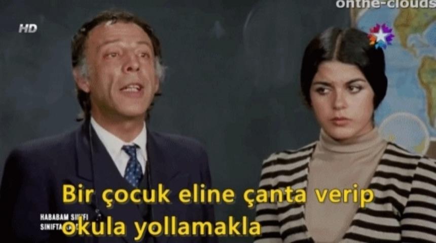 M&uuml;nir &Ouml;zkul'u 90. Yaş G&uuml;n&uuml;n&uuml; Unutulmaz Film Kareleriyle Kutluyoruz!