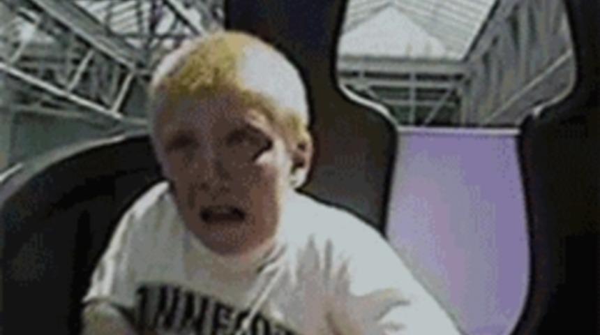 Korkudan &Ouml;d&uuml; Patlayan 16 &Ccedil;ocuk GIF'i