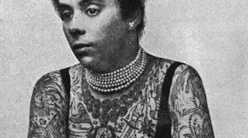 Daha Kimselerde D&ouml;vme Yokken Bu Kadınlar D&ouml;vme Yaptırıyordu - Tarihin İ&ccedil;inden 17 D&ouml;vmeli Kadın