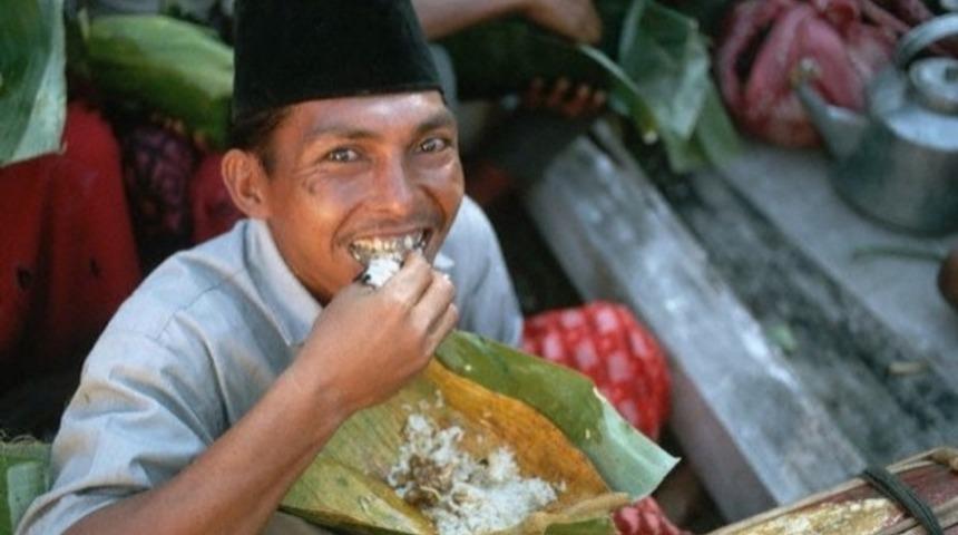 Yurt Dışında Asla Yapmamanız Gereken 12 Şey