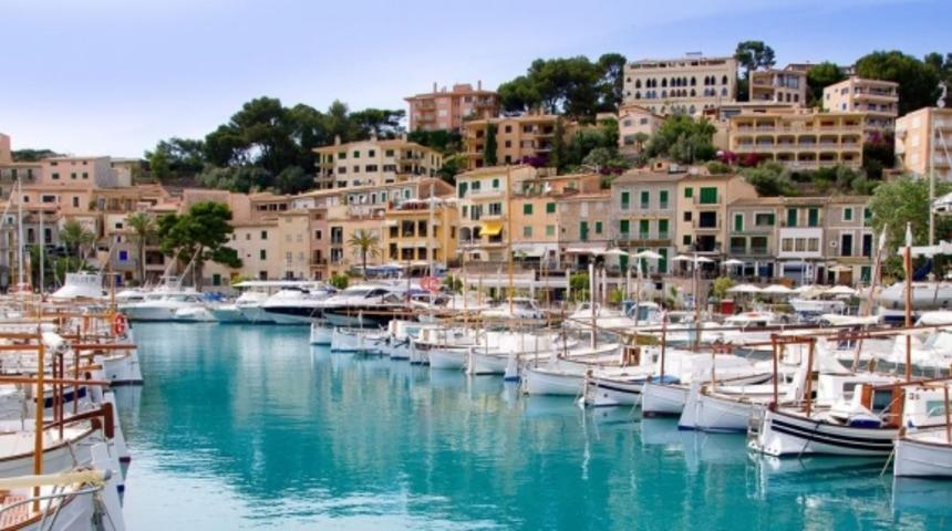 Vudu B&uuml;y&uuml;s&uuml;yle Kadınları Tutsak Eden &Ccedil;ete