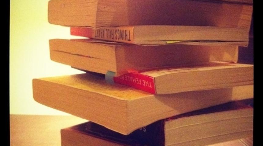 D&uuml;nyaca &Uuml;nl&uuml; İsimlerden, Instagram'ınızı Şenlendirecek 10 Kitap &Ouml;nerisi