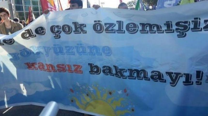 Sosyal Medyada G&uuml;ndem Ankara'daki Barış Mitingi'nin Kana Bulanması