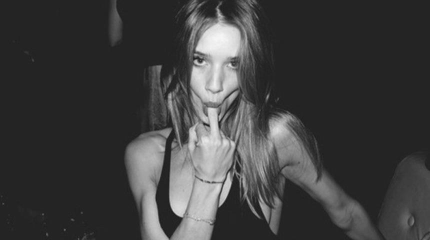 &Ouml;fkeyle Baş Etmek İ&ccedil;in Yeniden Değerlendirme Tekniğini Kullanın