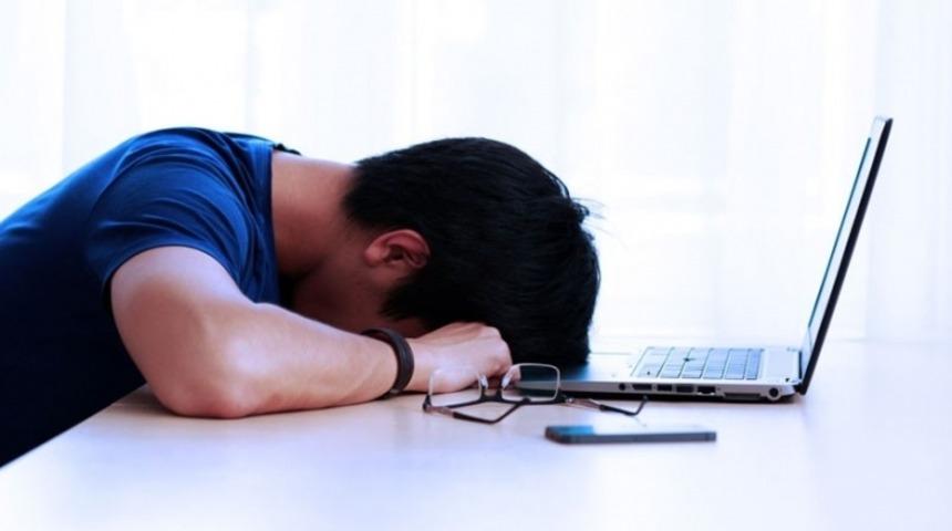 Yaptıktan Sonra Anında Pişman Olduğumuz Davranışlar