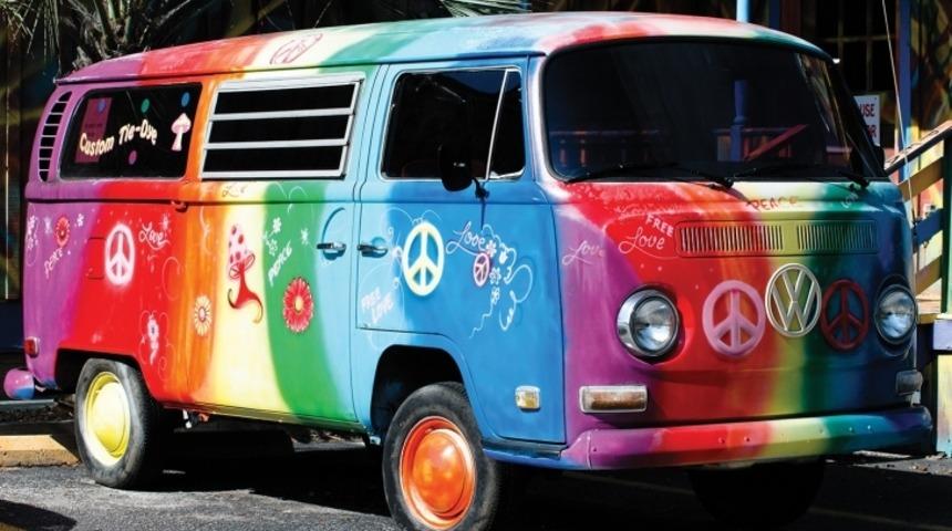 T&uuml;rkiye'de Hippilik ve Hippi Perihan'ın İlgin&ccedil; Hayat Hikayesi