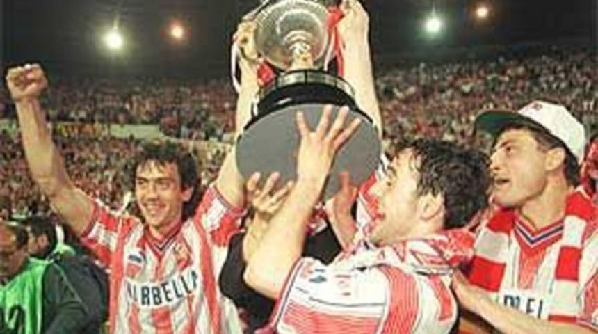 &Ccedil;alkantılı Tarihler: Şampiyon Olduktan G&ouml;rece Kısa Bir S&uuml;re Sonra, Zoru Başarıp K&uuml;me D&uuml;şen 8 &Uuml;nl&uuml; Futbol Kul&uuml;b&uuml;