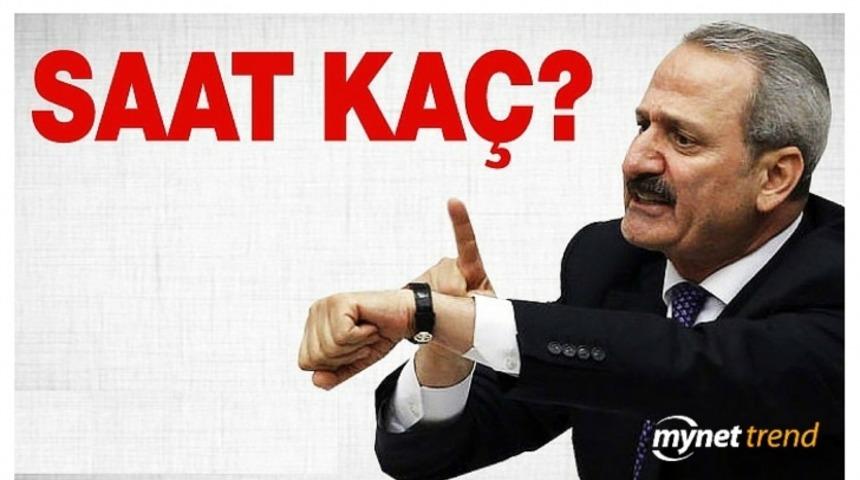 &Uuml;lkece Kafayı Yedik! Sosyal Medyada Herkesin Aklında Tek Soru Var: #SaatKa&ccedil;