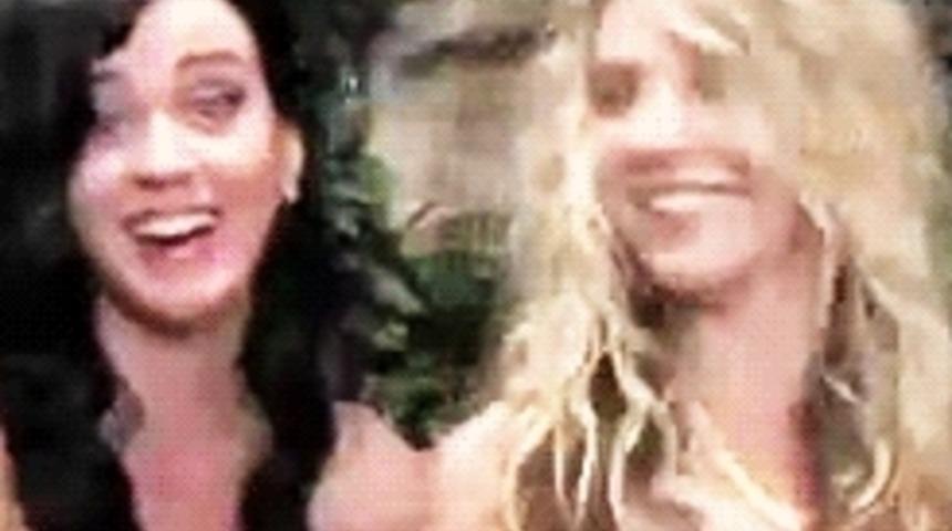 &Uuml;nlenmeden &Ouml;nce Başka &Uuml;nl&uuml;lerin Kliplerinde/Şarkılarında G&ouml;rd&uuml;ğ&uuml;m&uuml;z M&uuml;zisyenler