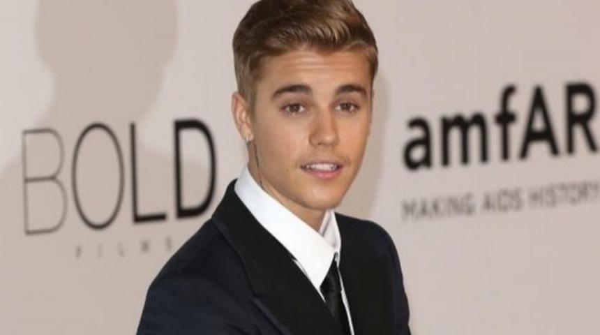 Ona Ergen Muamelesi Yapmadan Önce Tekrar Düşünün! Genç Popstar Justin Bieber'ın Şu Ana Kadar Birlikte Olduğu Kadınlar