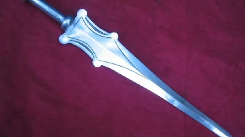 Unutulmaz Filmlerden Aklımızda Kalan İkonik Kılıçlar