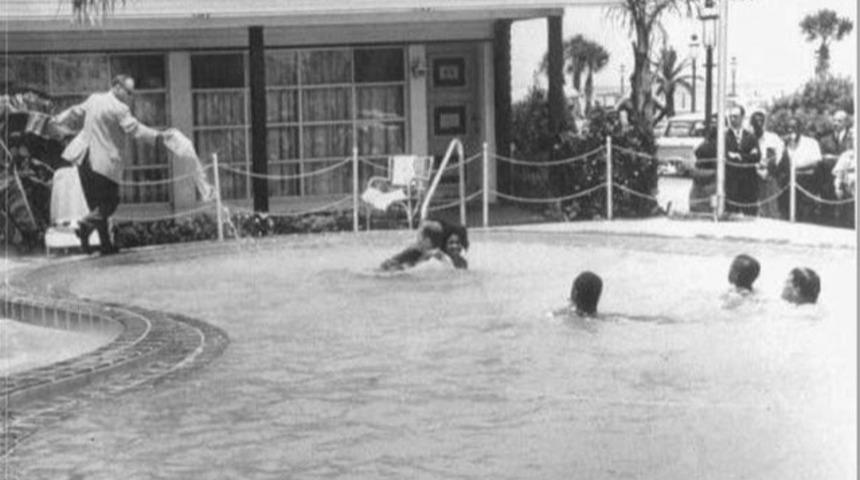 Irk&ccedil;ılıkta Zirveye Oynamış Otel M&uuml;d&uuml;r&uuml; Jimmy Brock'un Havuza Asit D&ouml;kme Olayı