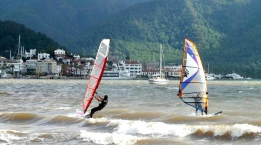 Fırtına &Ccedil;ıktığında Kendinizi Dışarı Atmanıza Neden Olacak 5 G&uuml;zel Bahane