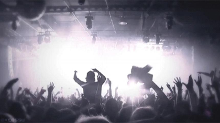 Soğuk Havalarda Dans Ederek İçinizi Ayrı Dışınızı Ayrı Isıtmak İçin 13 Sıcak İpucu