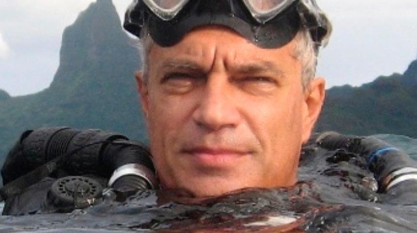  Oscar &Ouml;d&uuml;ll&uuml; Y&ouml;netmen Louie Psihoyos, ''Racing Extinction'' İsimli Belgeseli Hakkında Mynet Trend'in Sorularını Yanıtladı