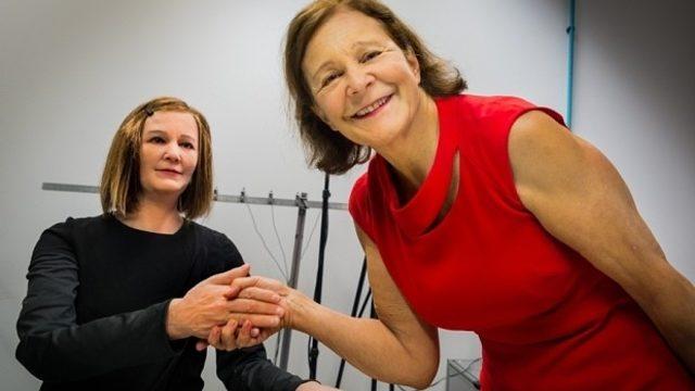 Tövbe Bismillah! Sizi İnsan mı Robot mu Ayırt Edemediğimiz Resepsiyonist Nadine İle Tanıştıralım!