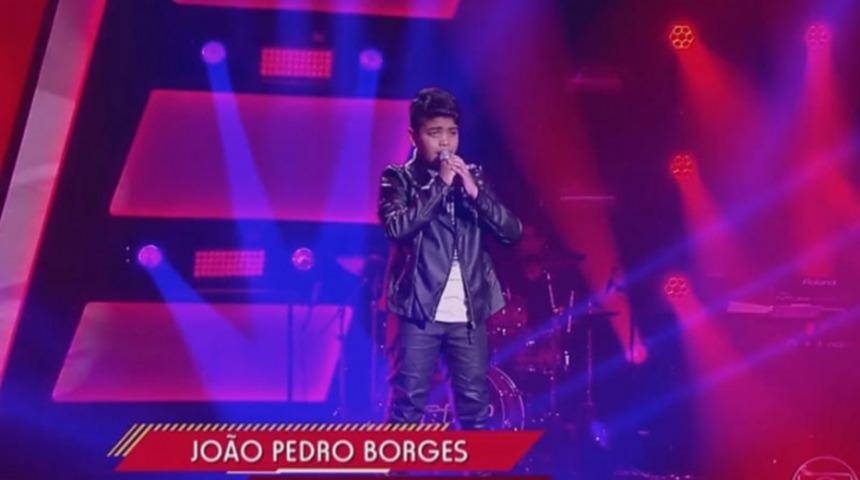 Queen'in Efsane Gitaristi Brian May Facebook'ta Paylaştı, Bize de 11 Yaşındaki Joao Pedro Borges'e Hayran Kalmak D&uuml;şt&uuml;!