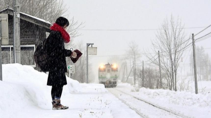 Japonya'nın İnsanına Verdiği Değer: Tek Bir Kişi İ&ccedil;in Koca Bir Tren İstasyonunu, 3 Yıl Boyunca A&ccedil;ık Tutmak...