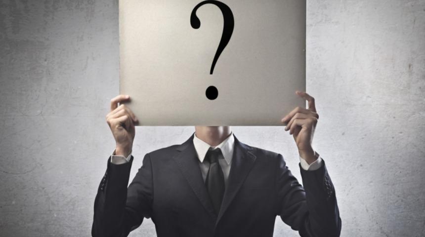 İnternet Bize Kim Olduğumuzu S&ouml;yl&uuml;yor: Ka&ccedil; Yaşında Olduğumuzu, Kime Benzediğimizi, G&uuml;zelliğimizi &Ouml;l&ccedil;en Web Siteleri