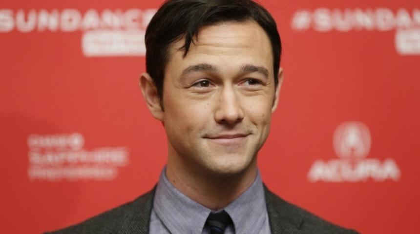 Fiziksel &Ouml;zellikleri Dışında Bir Erkeği &Ccedil;ekici Kılan Nedir?