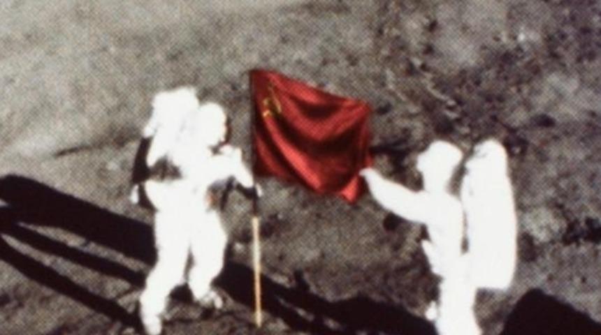 Ay'da İlk Adımı Hangi &Uuml;lkeye Bor&ccedil;luyuz?