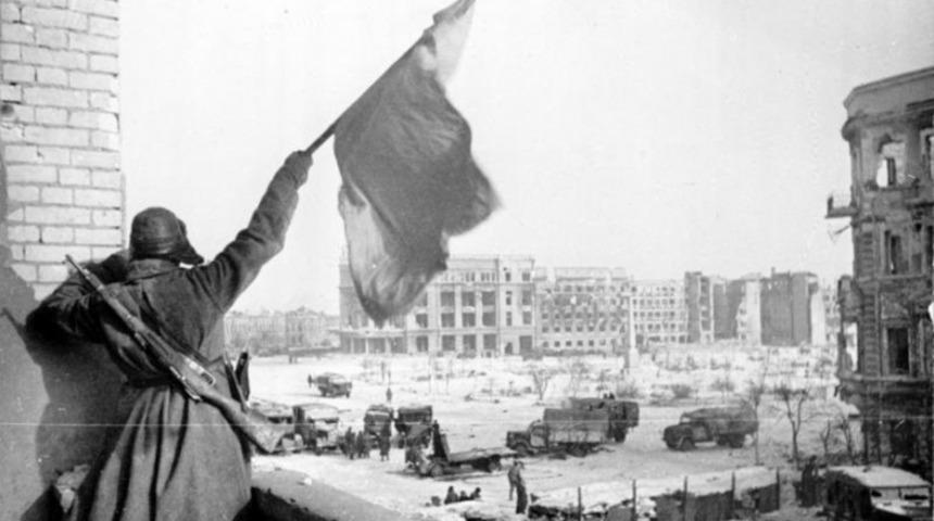 İkinci D&uuml;nya Savaşı'nın Kaderini Değiştiren Cephe; Stalingrad