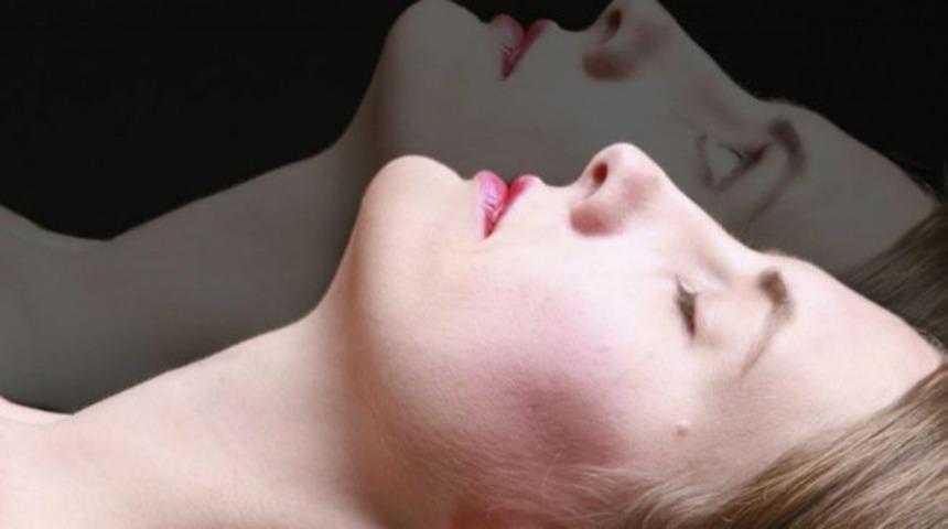 Facebook &Ouml;l&uuml;m ve Yas Duygusunu Nasıl Etkiliyor?