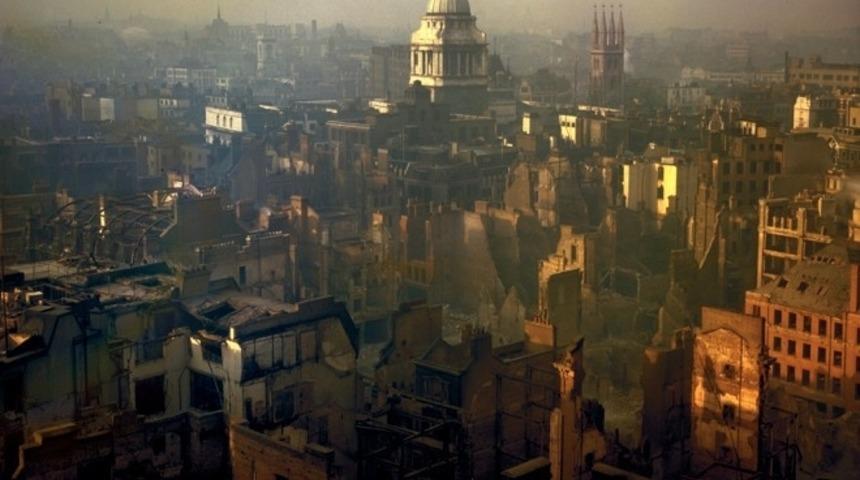 İkinci Dünya Savaşı Sırasında Renklendirilmiş Fotoğraflarla Londra