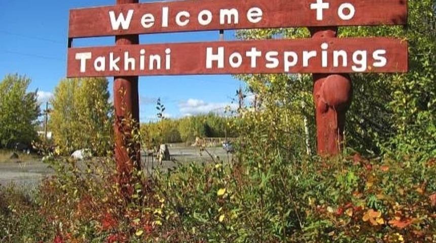 -30 derecede havuza girenlerin donmuş vaziyetteki halleri