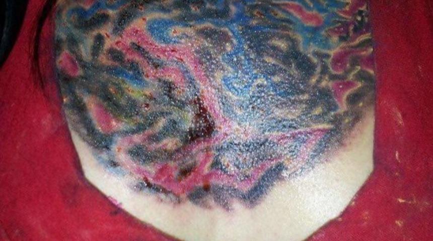 Dünyanın en kötü 20 dövmesi ayağınıza geldi!