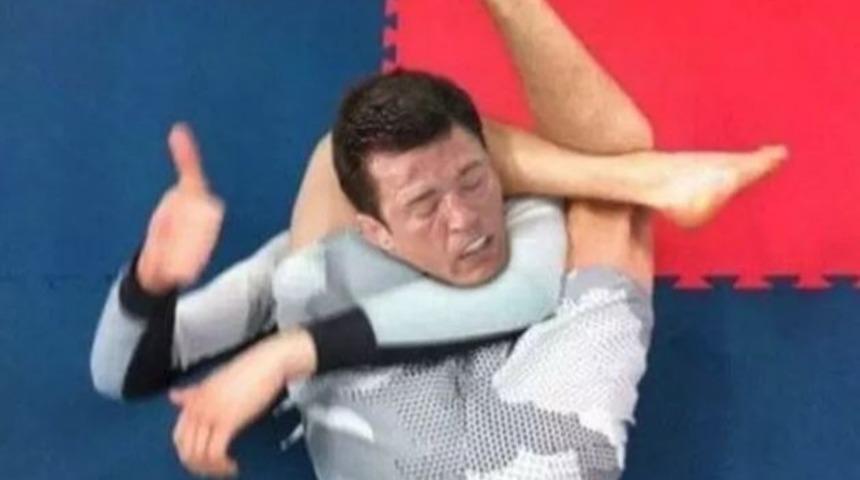 Yoga yapmanın her yiğidin harcı olmadığını g&ouml;steren 15 başarısız kişi!