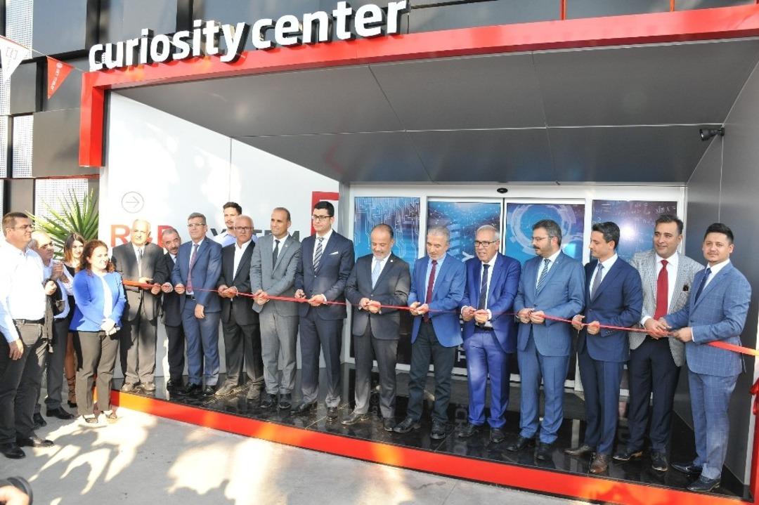 Treyler sekt&ouml;r&uuml;n&uuml; meraklandıran &lsquo;Curiosity Center&rsquo; a&ccedil;ıldı