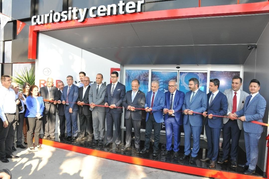 Treyler sekt&ouml;r&uuml;n&uuml; meraklandıran &lsquo;Curiosity Center&rsquo; a&ccedil;ıldı