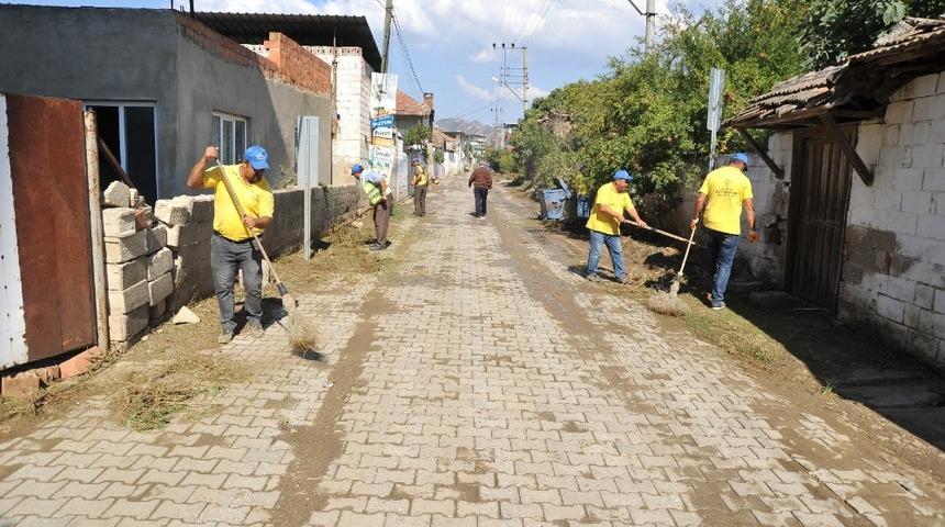 B&uuml;y&uuml;kşehir Nazilli Durasıllı&rsquo;da &ccedil;evre temizliği yaptı