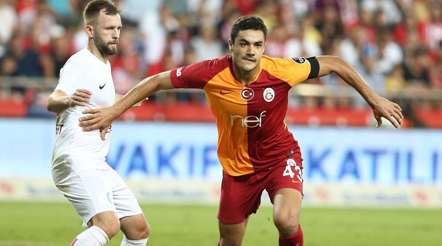 Galatasaray Ozan Kabak'ın sözleşmesini uzatıyor