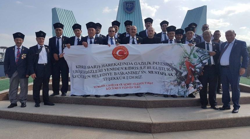 Kıbrıs d&ouml;n&uuml;ş&uuml;nde Başkan Ak&rsquo;a ziyaret